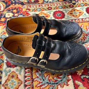 Dr. Martens Mary Jane’s